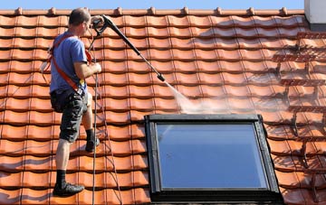 roof cleaning Lindley